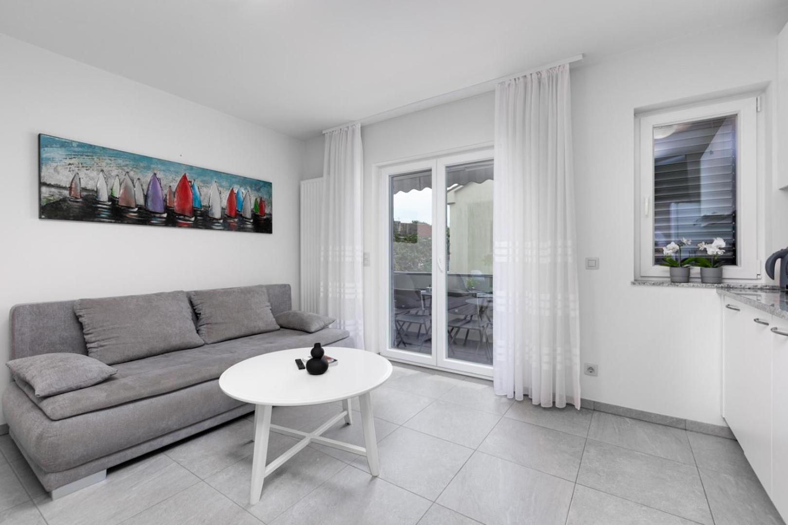 Apartments Pivas Malinska Kültér fotó
